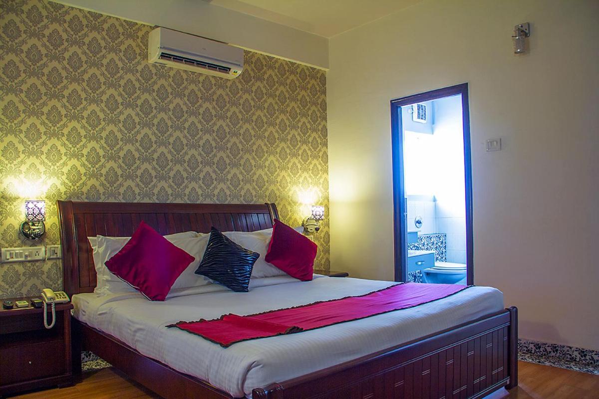 Orchid Suites - A Boutique Hotel Bangalore Off Residency Road Dış mekan fotoğraf