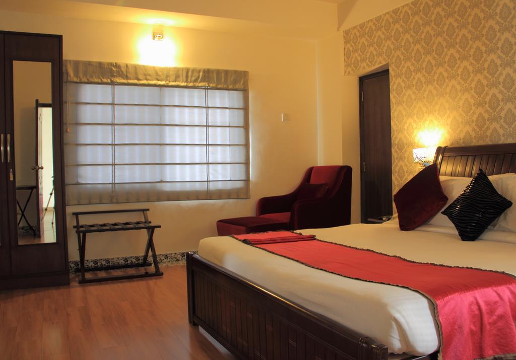 Orchid Suites - A Boutique Hotel Bangalore Off Residency Road Dış mekan fotoğraf