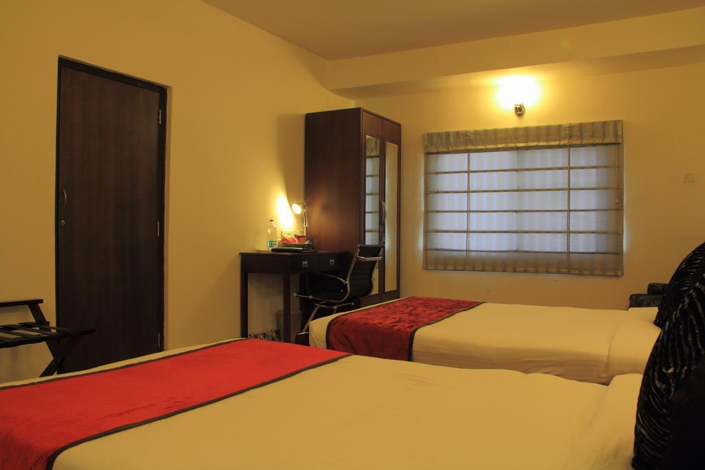 Orchid Suites - A Boutique Hotel Bangalore Off Residency Road Dış mekan fotoğraf